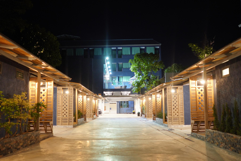 Public Area, Phattrasom Villa, Cha-Am