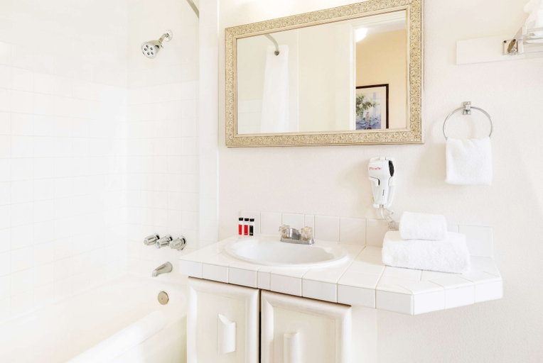 Bathroom 4, Palihotel San Diego, San Diego