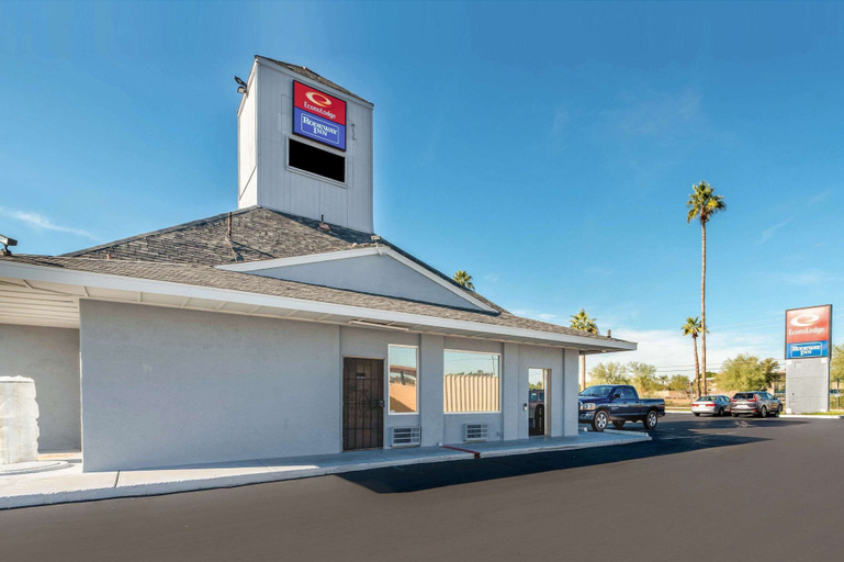 Exterior & Views 2, Econo Lodge Phoenix North I-17, Maricopa