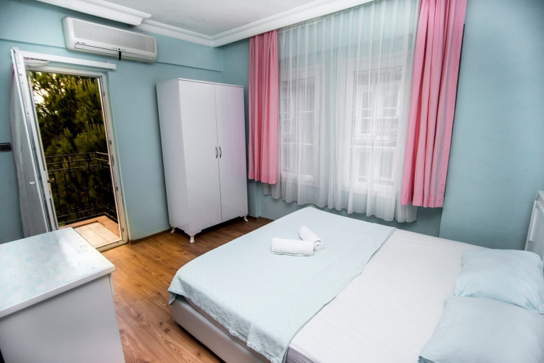 Bedroom 3, Turtle Apart Hotel, Fethiye