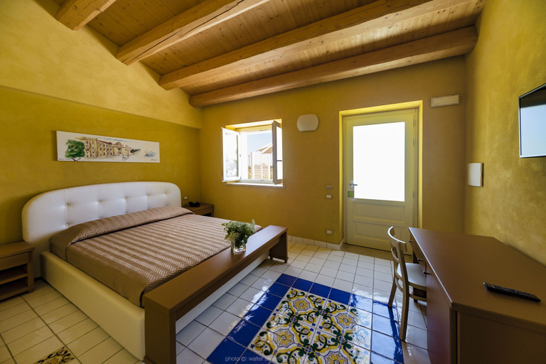 Bedroom 3, Hotel Casale Milocca, Syracuse