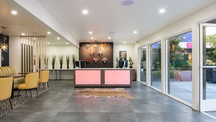 Public Area 3, The Catrina Hotel, San Mateo