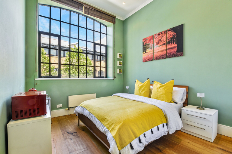 Bedroom 4, Bricksage Rooms, London King's Cross, London