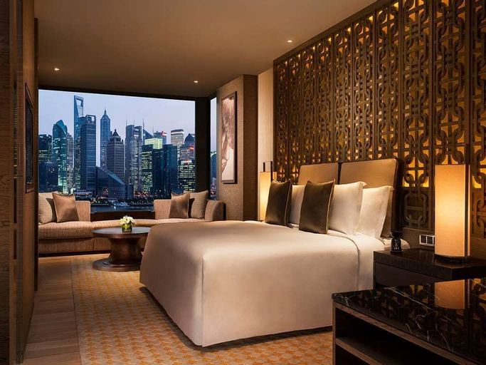 Bedroom 27