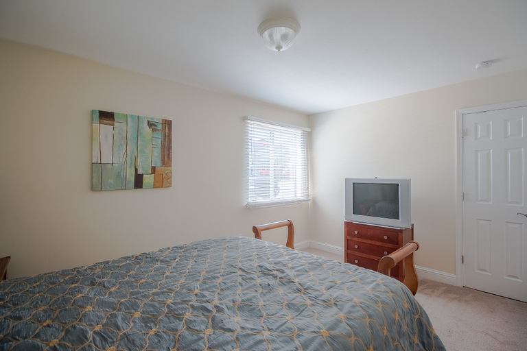 Bedroom, Oak Shores 71, Harrison