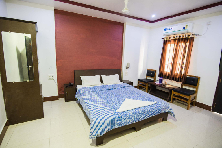 Bedroom 2, Hotel Apaar Residency, Satna