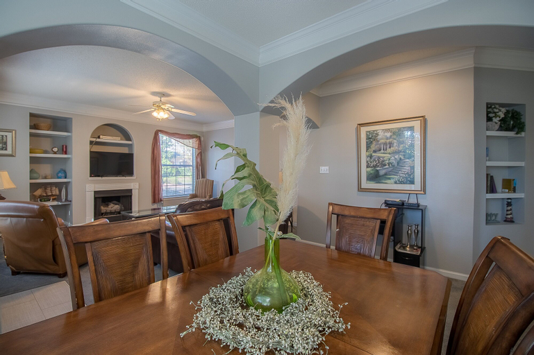 Legacy Villa 202, Harrison