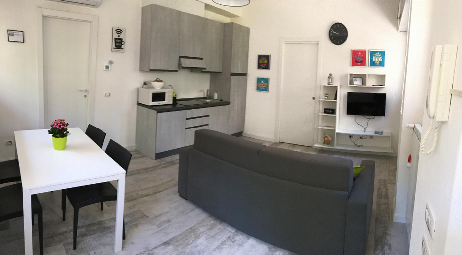 Others 3, OASI METROPOLITANA Apartment, Roma