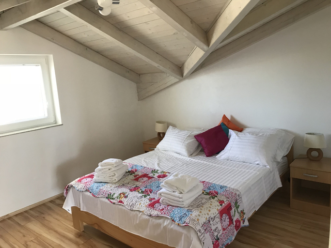 Bedroom 4, Villa Bachelor, Vodice