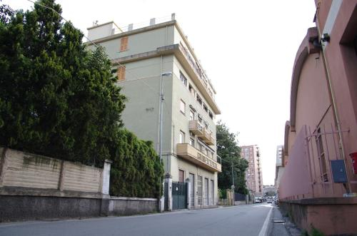 MiraVilla, Genova