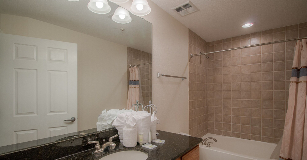 Bathroom 4, Legacy II 1404 Penthouse, Harrison