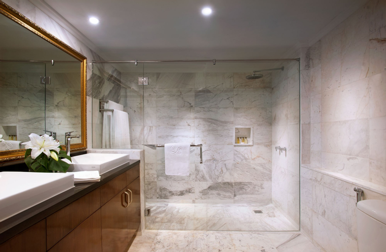 Bathroom 6