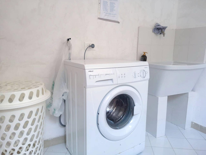Bathroom 4, Modern Apartment in Alcamo, 90 m², furnished terrace, Trapani