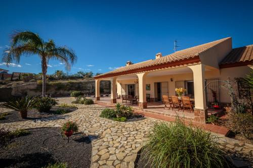 Howebridge, Almería