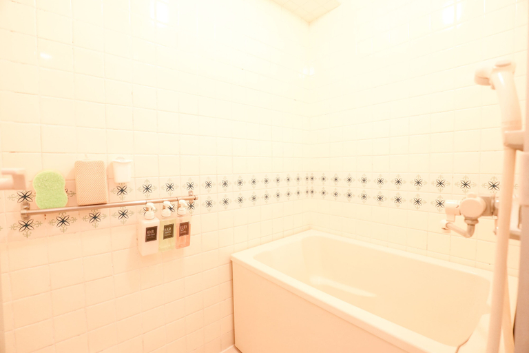 Bathroom 4, Reisen Apartment 603, Fukuoka