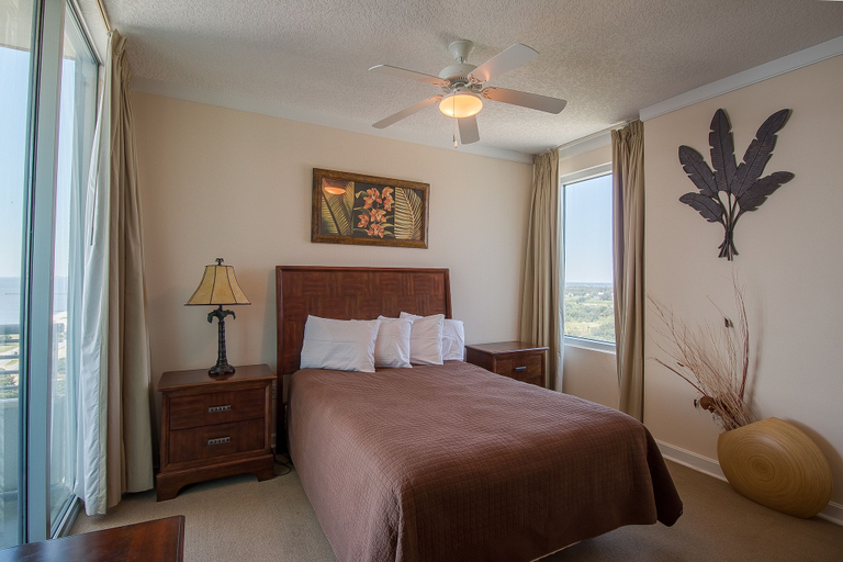 Bedroom 3, Ocean Club 1601, Harrison