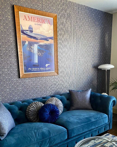 Public Area, Evie's apartment, Oklahoma