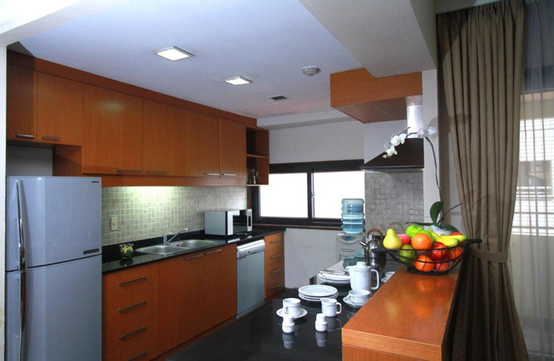 Dining Room 4