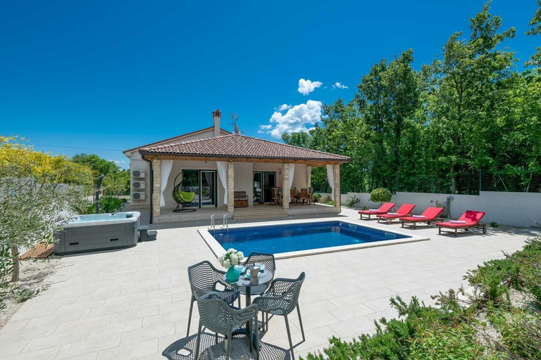 Exterior & Views 2, Vila LeDa by Villas Guide, Marčana