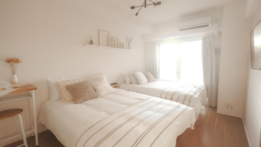 Bedroom 2, Mawari Shinsaibashi, Osaka