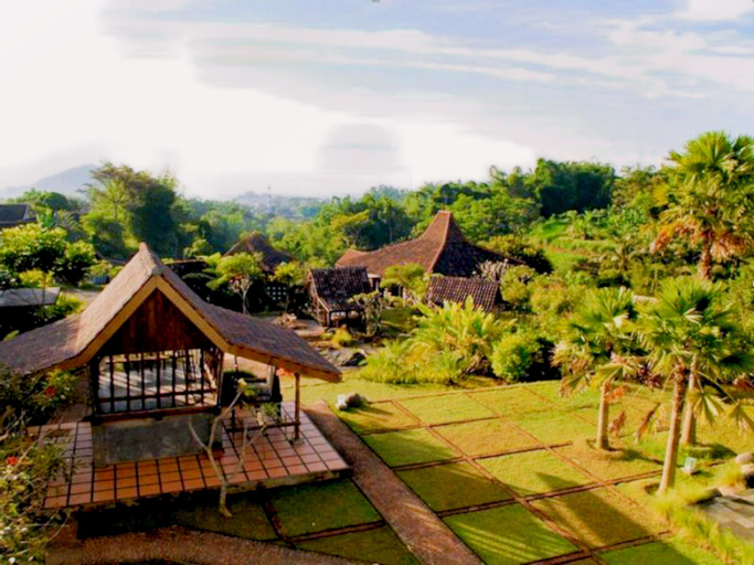 Hotel Kampung Lumbung, Malang