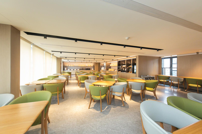 Food & Drinks 5, Ji Hotel Shanghai North Bund Changyang Road, Shanghai