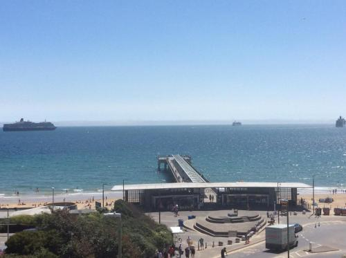 Ocean View, Bournemouth