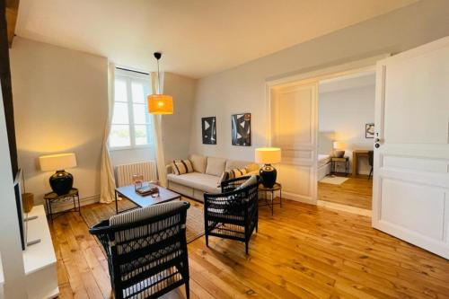 ELEGANT DESIGN apt with VIEW on the ADOUR, Pyrénées-Atlantiques