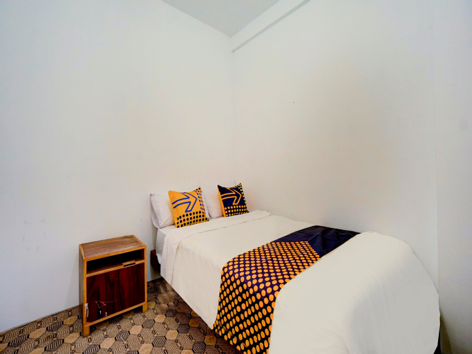 SPOT ON 90620 Andana Inn Syariah, Malang