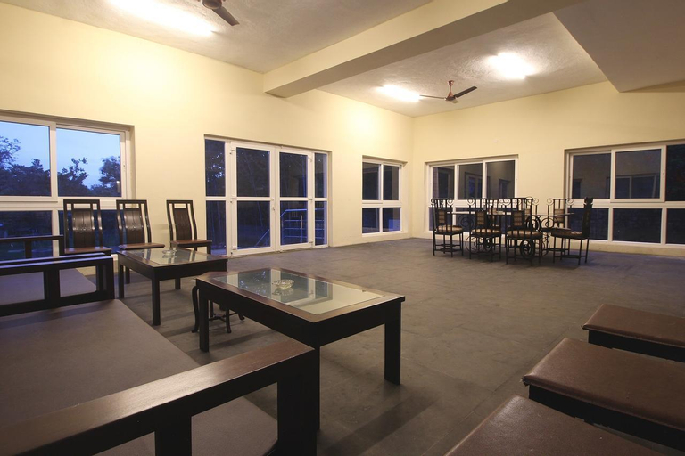 Dining Room, Temple Tree Residence, Vellore