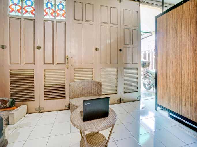 SPOT ON 90620 Andana Inn Syariah, Malang