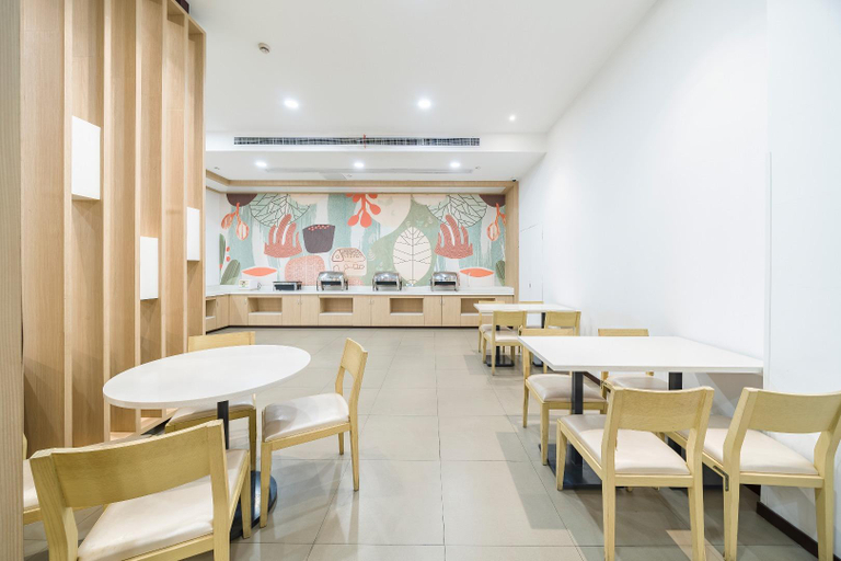 Food & Drinks 4, Hanting Hotel Shanghai Chongming Bayi Road, Shanghai