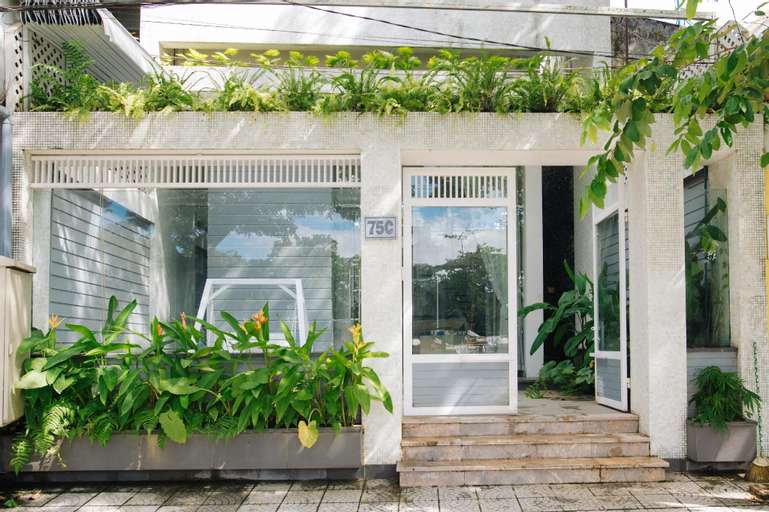 Green Apartment, Huế