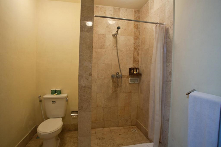 Bathroom 8