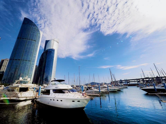 The most beautiful night in Pusan,Romantic yacht, Haeundae