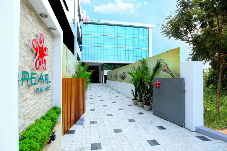 Hotel Pearl Palace, Ernakulam