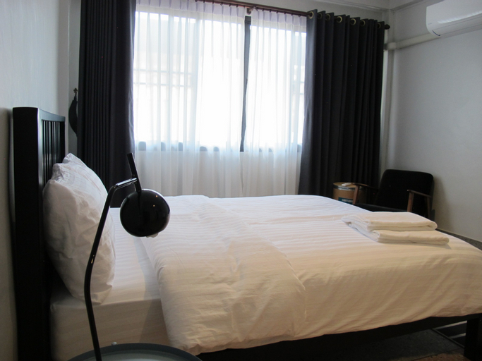 No.311 @Baan Two One Zero 2 mins walk to BTS, Phra Khanong