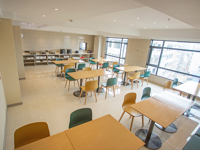 Food & Drinks 2, City Comfort Inn Yangxin Railway Station, Huangshi