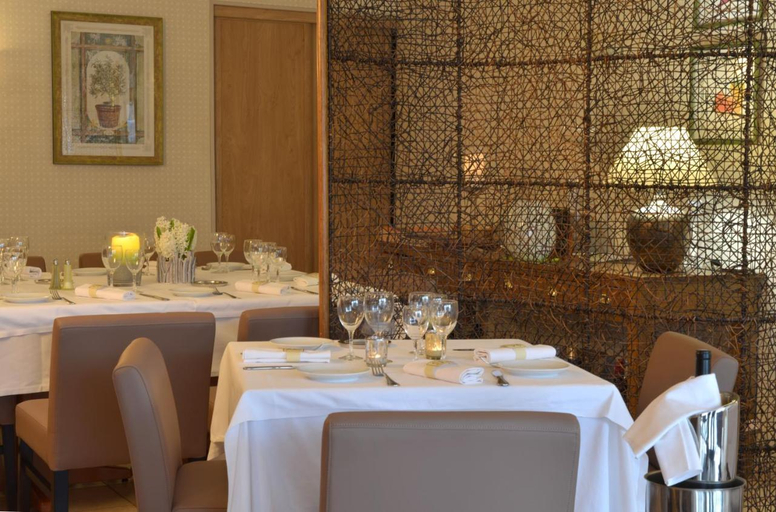 Public Area, Logis Hotel Le Continental, Indre