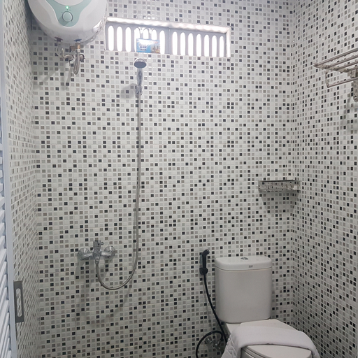 Bathroom, So Homestay Malioboro, Yogyakarta