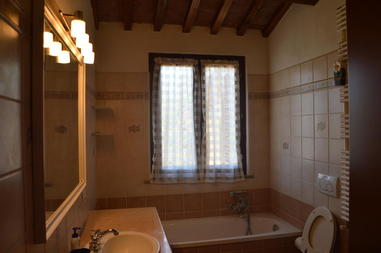 Bedroom, VILLA ALEXANDRA DOVE IL RELAX E' OBBLIGO, Livorno
