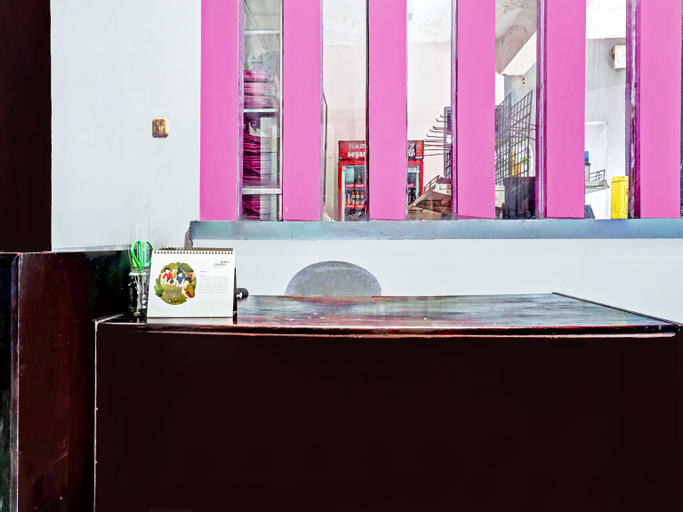 Public Area 2, Capital O 90696 Tobana House Bintaro, South Jakarta