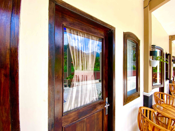 Others 4, Homestay Banteng Adventure Dieng Mitra RedDoorz, Wonosobo