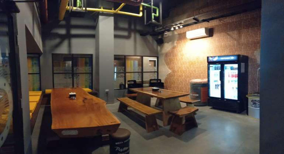 Public Area 5, Mocca Guest House, Padang