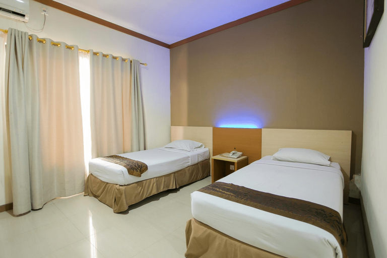 Bedroom 5, Delta Sinar Mayang Hotel & Convention Hall, Sidoarjo