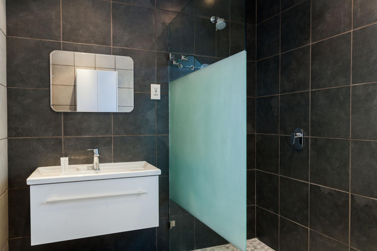 Bathroom 5, Montagu Springs Resort, Cape Winelands