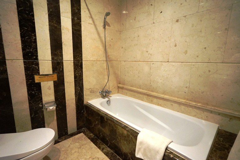 Bathroom 6