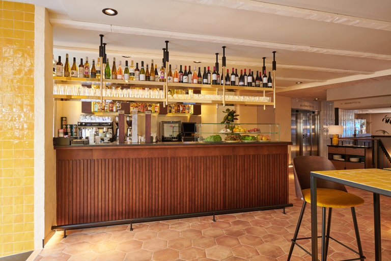 Food & Drinks 5, Room Mate Cosmo – City Centre, Valencia, Valencia