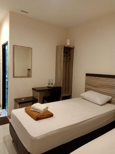 Bedroom 2, New Setia Hotel, Sintang