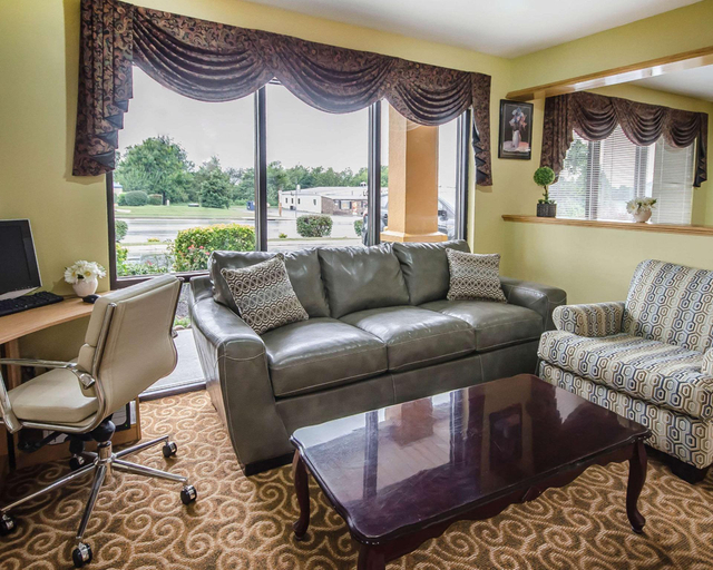 Public Area 3, Quality Inn Franklin South, Simpson